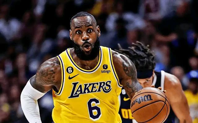 詹姆斯复出首战，掘金状态火爆，三连败成为焦点！的简单介绍